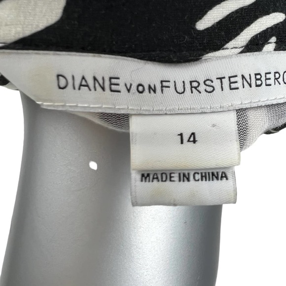 Diane Von Furstenberg DVF Jeanne 2 Wrap Dress Zebra Black & White Long Sleeve 14 - Picture 3 of 7